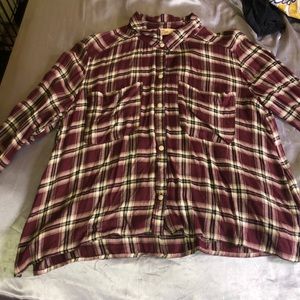 Hollister Burgundy button up flannel